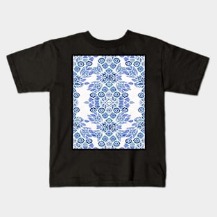 Classic blue Boho floral folk watercolor medaillon Kids T-Shirt